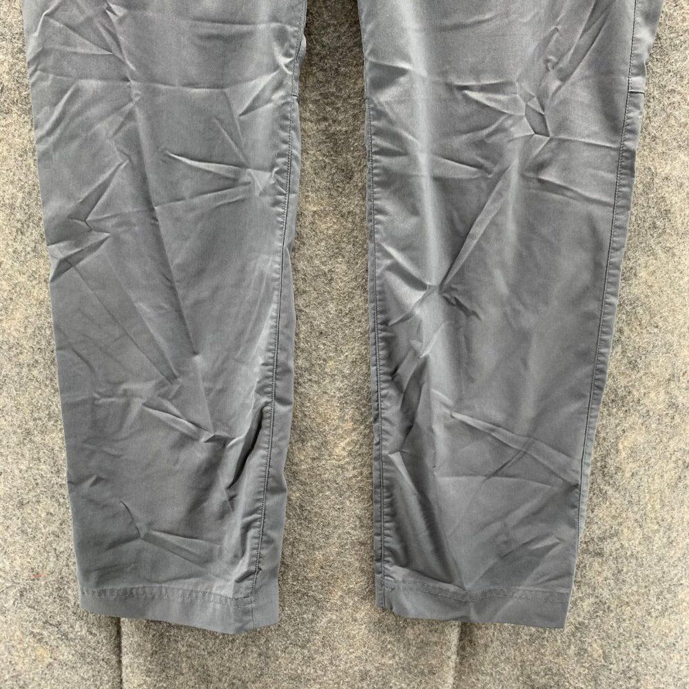 Nike Pants Men's 34x30 Adult Gray Chinos Athletic Golf Pockets Button Outdoors - Picture 3 of 13